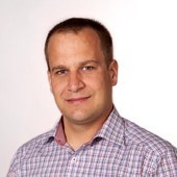 Tobias Übelhör von JTC Warehouse Porträt von Tobias Übelhör von JTC Warehouse.